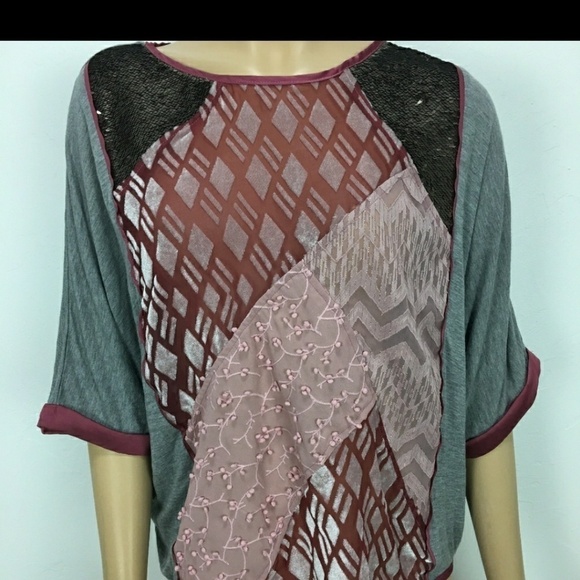 Anthropology "Tiny"‎ gray/pink sequence blouse … - Picture 4 of 8